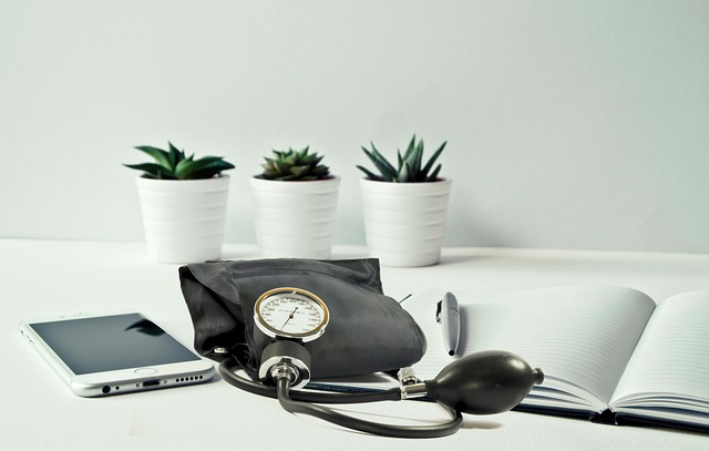 Home Health Check-ups: Benefits, UK Cholesterol Tests, and Stress-Free Preparation