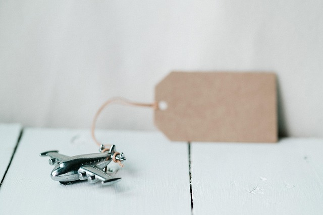 London Tag Removal: Understanding Causes, Safe Home Remedies & When to Seek Help