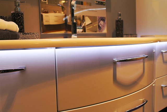 Hire Expert Bathroom Plumbers: Key Qualities & Credentials