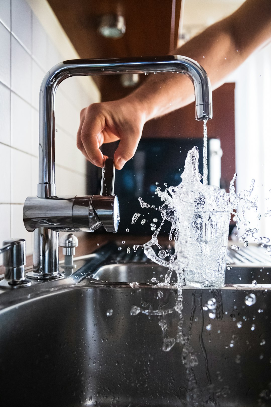 Revitalize Your Shower: Experts Clean, You Relax