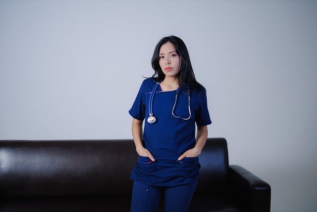 experienced wart removal surgeon