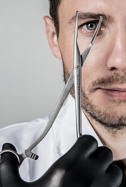 experienced wart removal surgeon
