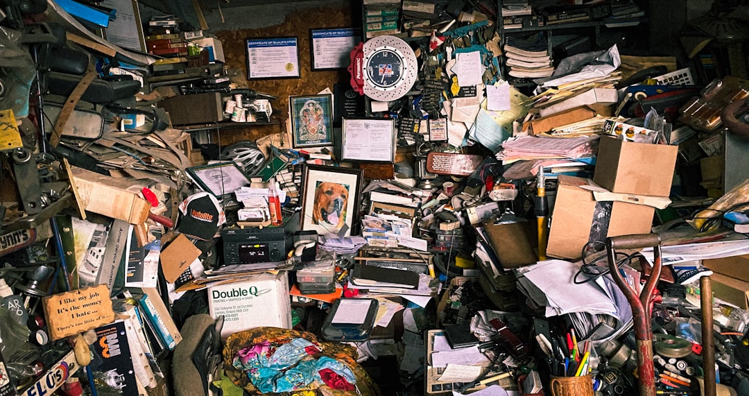 clutter
