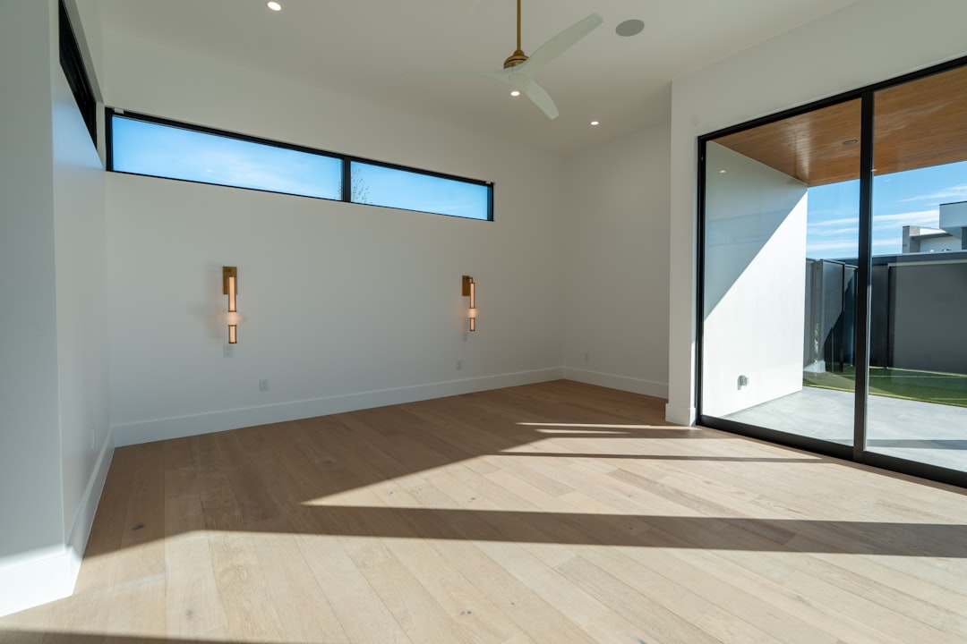 Hire Licensed Pros for Efficient Home Clearance Services