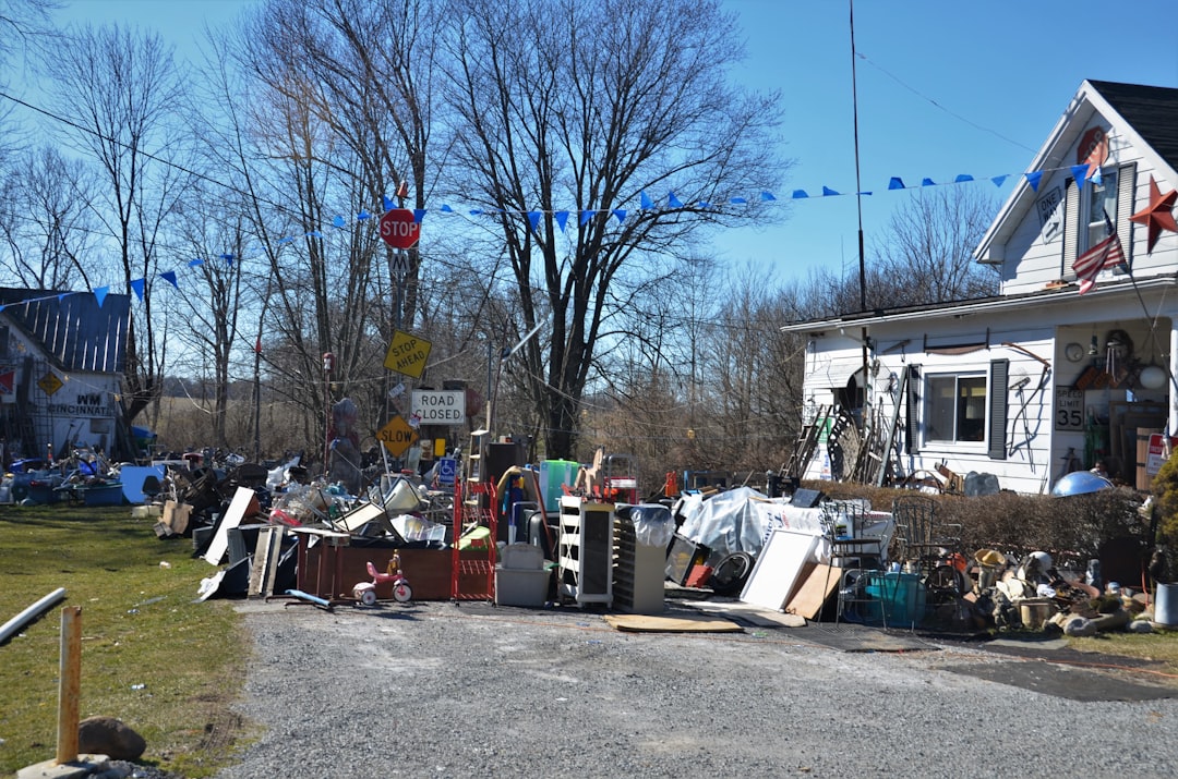 Mastering Large-Scale Downsizing: Property Clearance Strategies