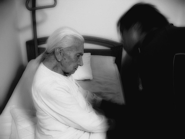 Estate Sales: Streamline Retirement Home Clearance Service