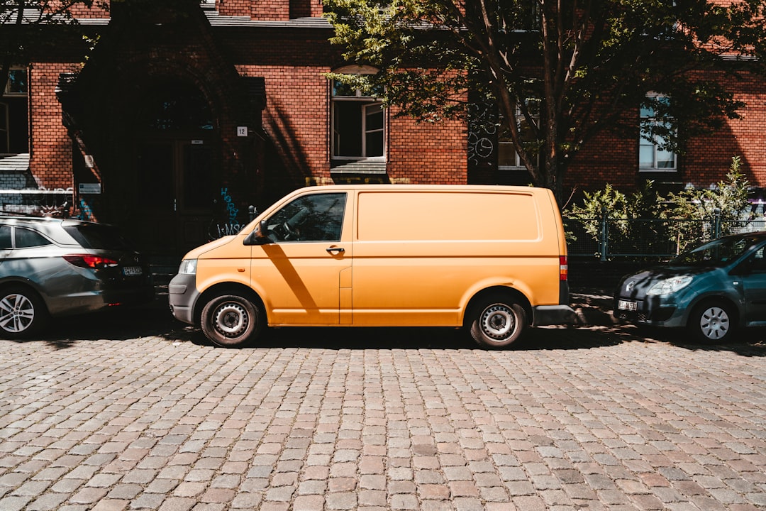 Preserving Heirlooms Post-Clearance: Secure Storage & Legacy Planning