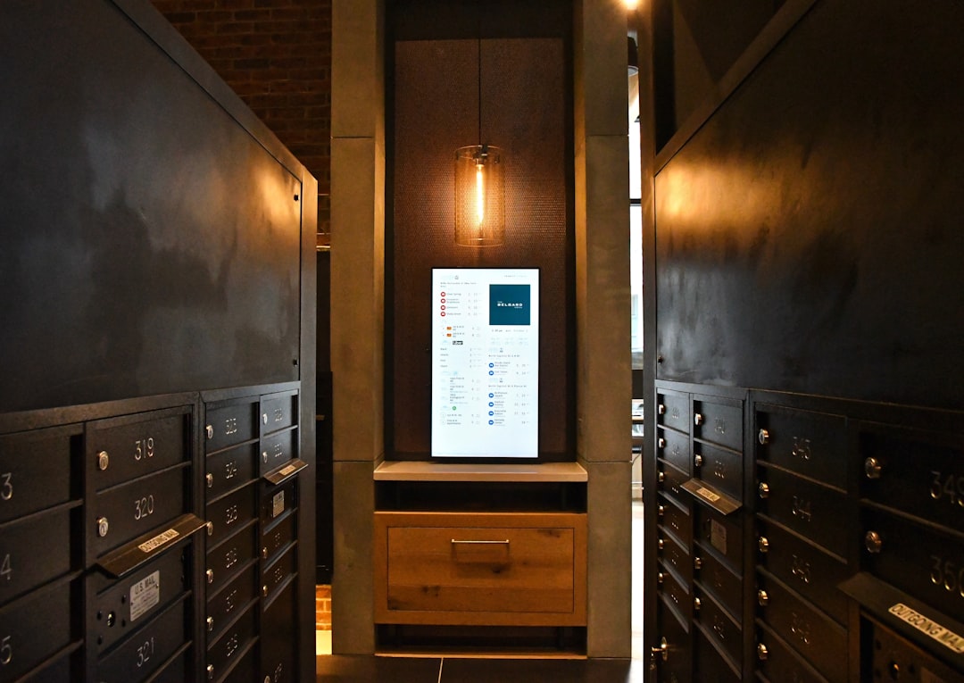 Director Service Address: Efficient Mail Handling Guide