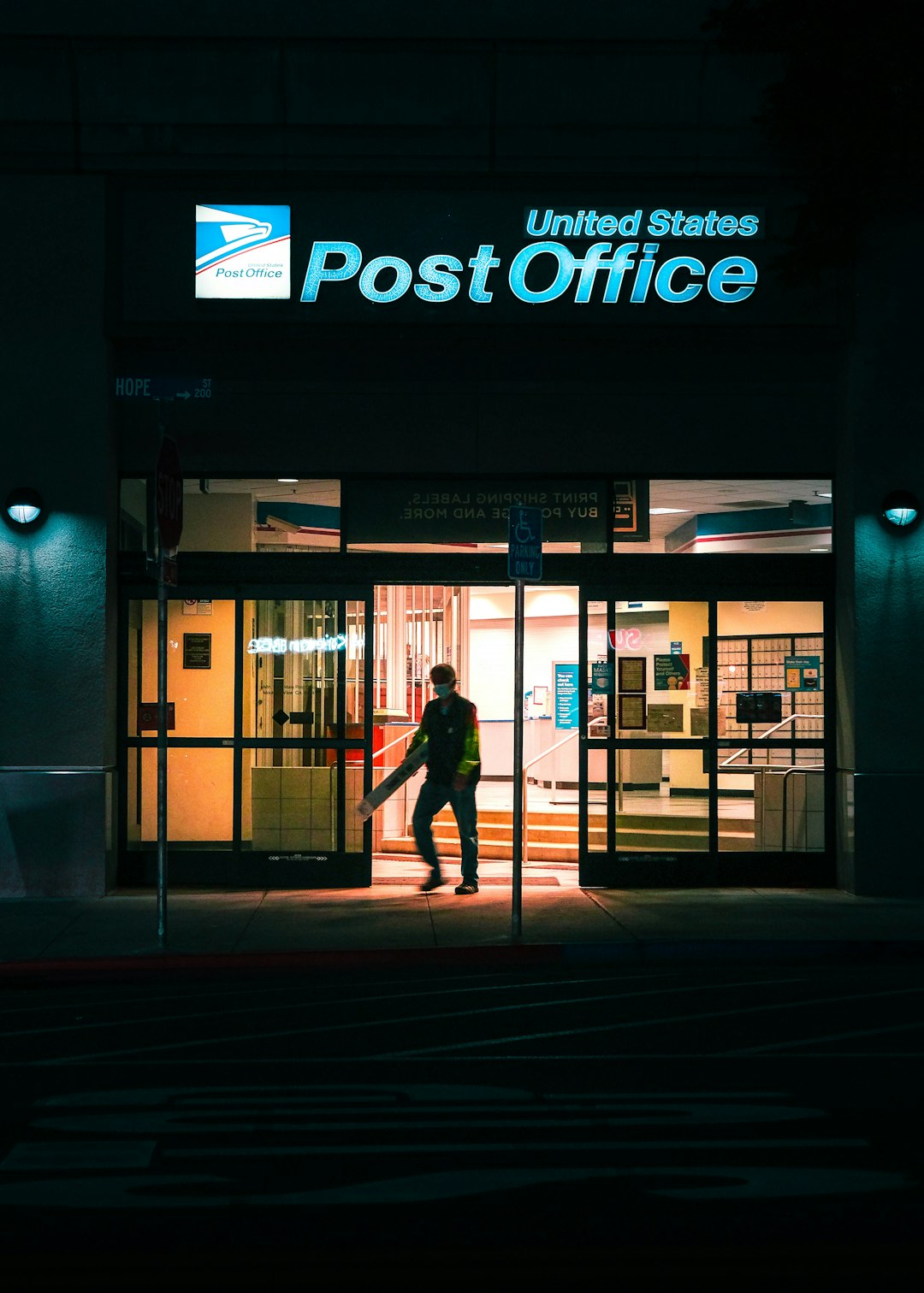 Director Service Address Mail Handling: Efficient Guide