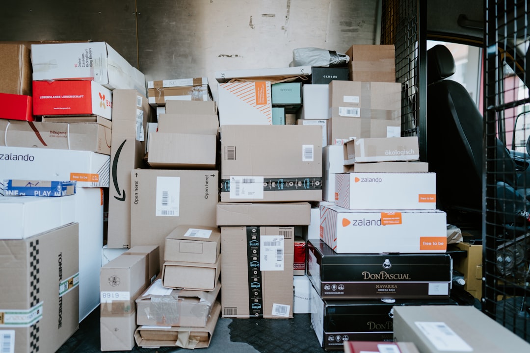 mail-forwarding-for-directors-customized-640x480-gw11dx