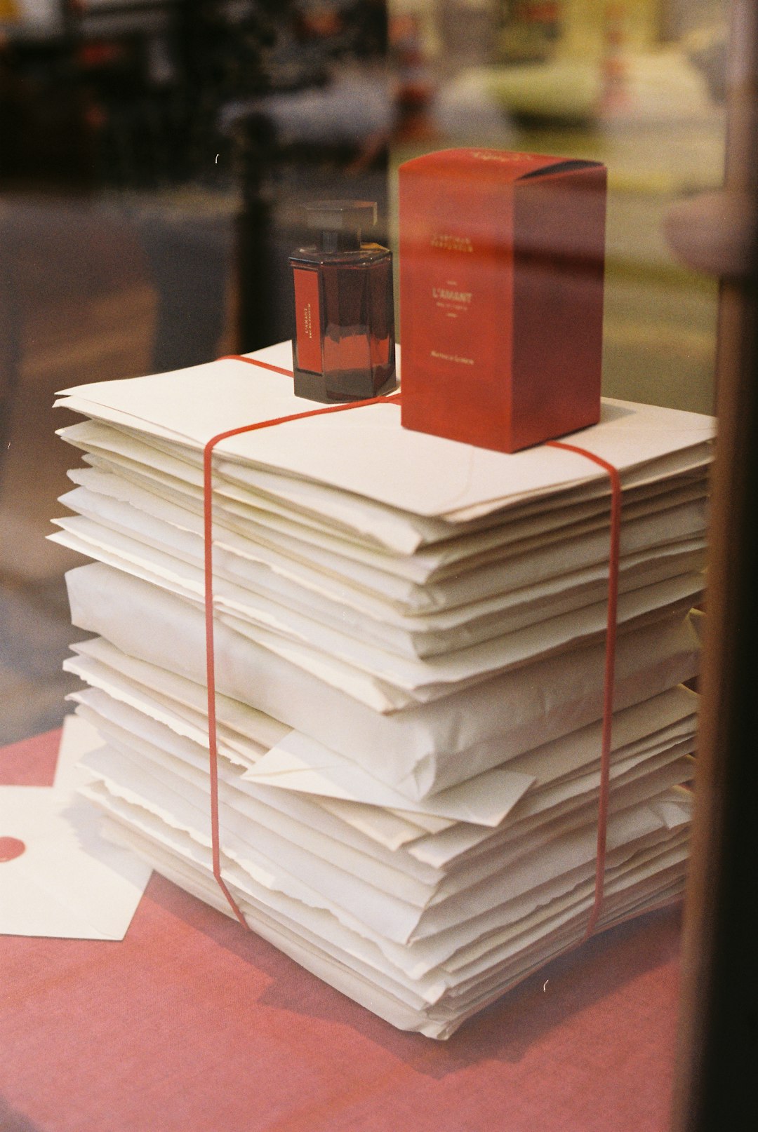 Streamline Email: Forwarding Process for Directors Success